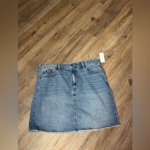 DKNY Womens Mid Rise Denim Skirt SZ 14 Comfort fit frayed hem